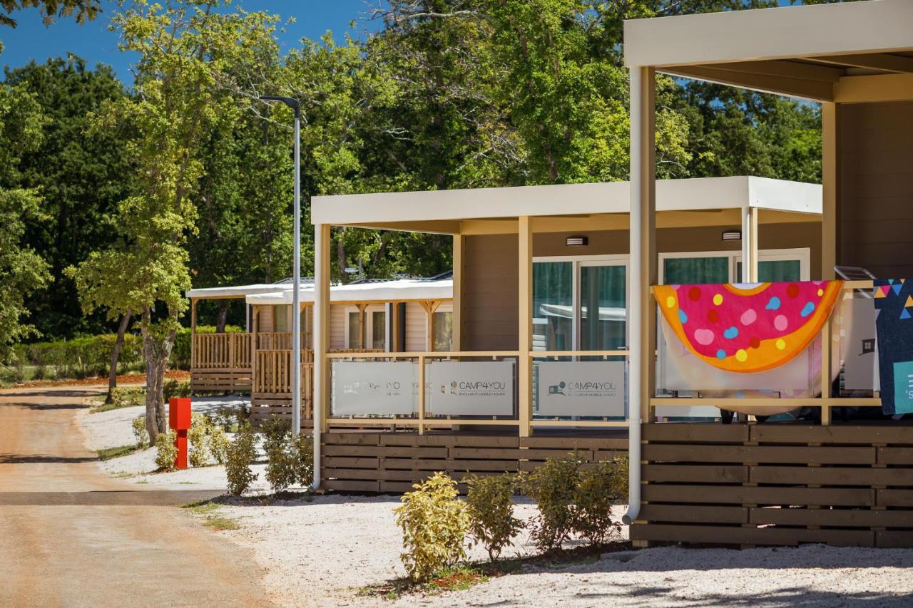 Mobile Homes Premium Relax Park Umag By Camp4You คาริกาดอร์ ภายนอก รูปภาพ