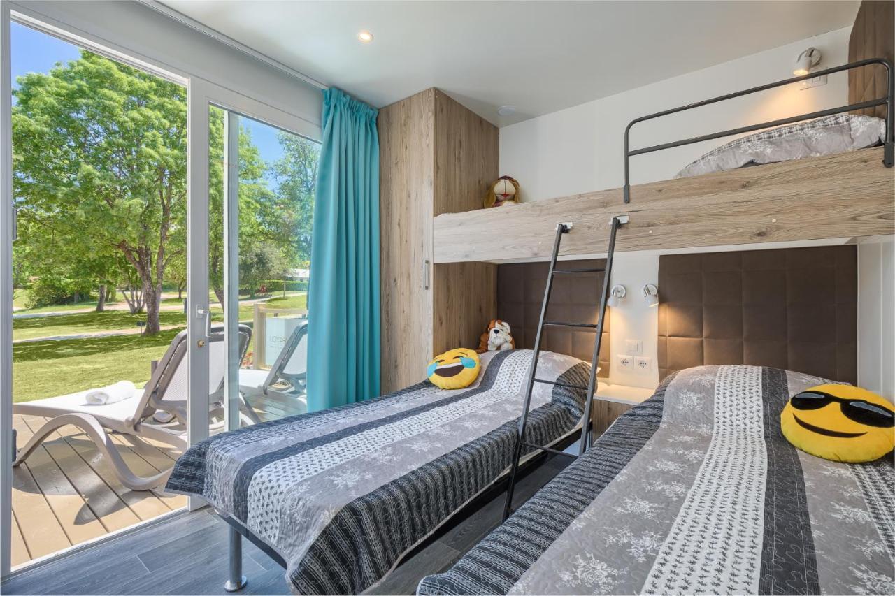 Mobile Homes Premium Relax Park Umag By Camp4You คาริกาดอร์ ภายนอก รูปภาพ